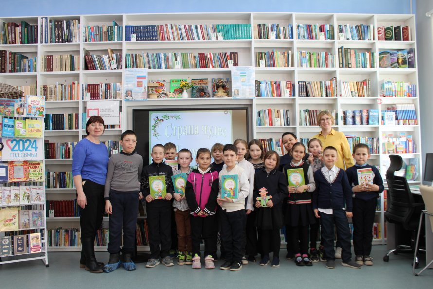 Поэтическое путешествие «Страна чудес Ирины Токмаковой" (Проект «Культура для школьников»)
