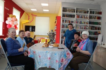  Музыкальная завалинка «Фольклорная радуга»